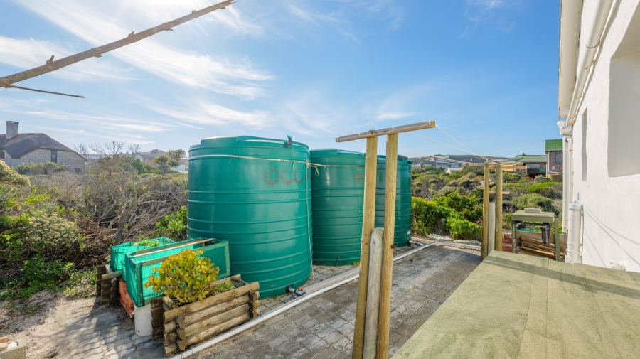 3 Bedroom Property for Sale in Suiderstrand Western Cape